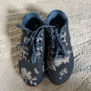 NOBULL Court Trainer Sneakers shoes Superfabric Blue floral CrossFit woman’s 6